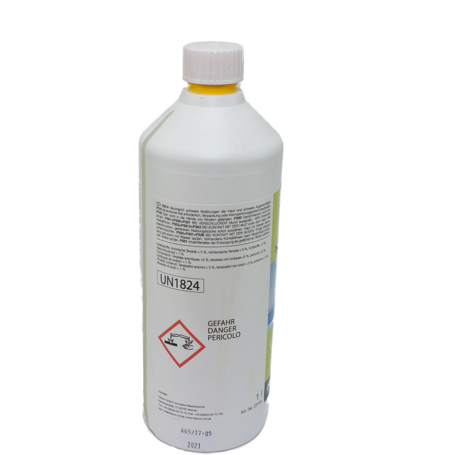 Weiße Plastikflasche mit Gefahrensymbolen und deutschem Text, beschriftet mit UN1824, enthält eine unbekannte Flüssigkeit.