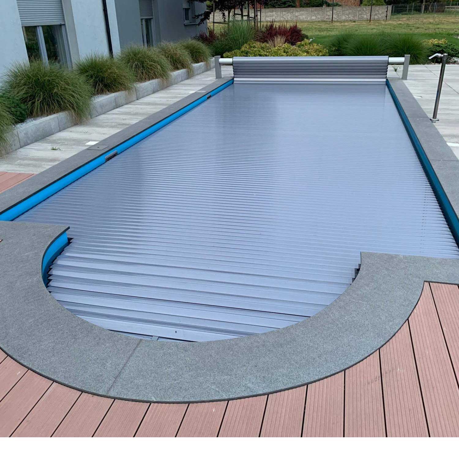 Pool Roemer Treppe